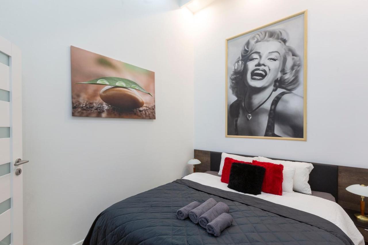 Exclusive Marilyn Apartment In The Heart Of Budapest Ngoại thất bức ảnh