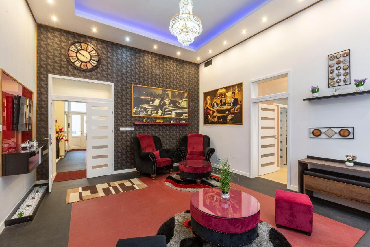 Exclusive Marilyn Apartment In The Heart Of Budapest Ngoại thất bức ảnh