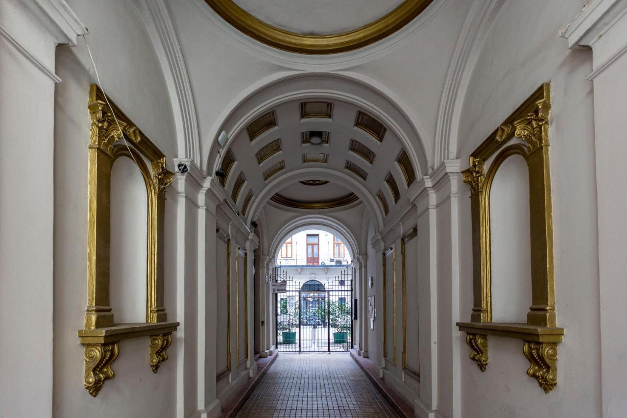 Exclusive Marilyn Apartment In The Heart Of Budapest Ngoại thất bức ảnh